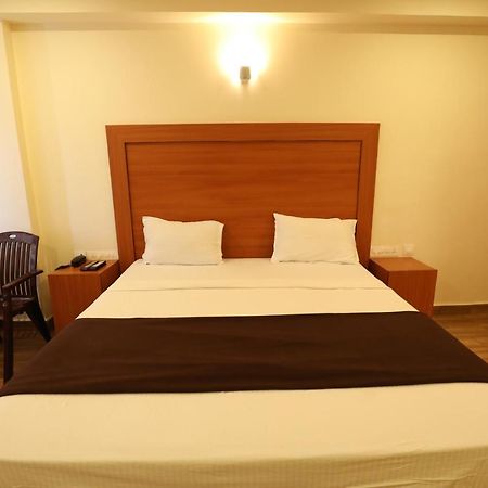 Hotel Rydham Madurai Extérieur photo