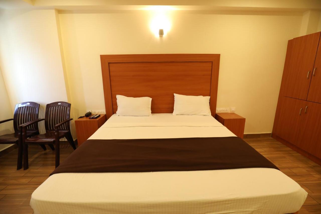Hotel Rydham Madurai Extérieur photo